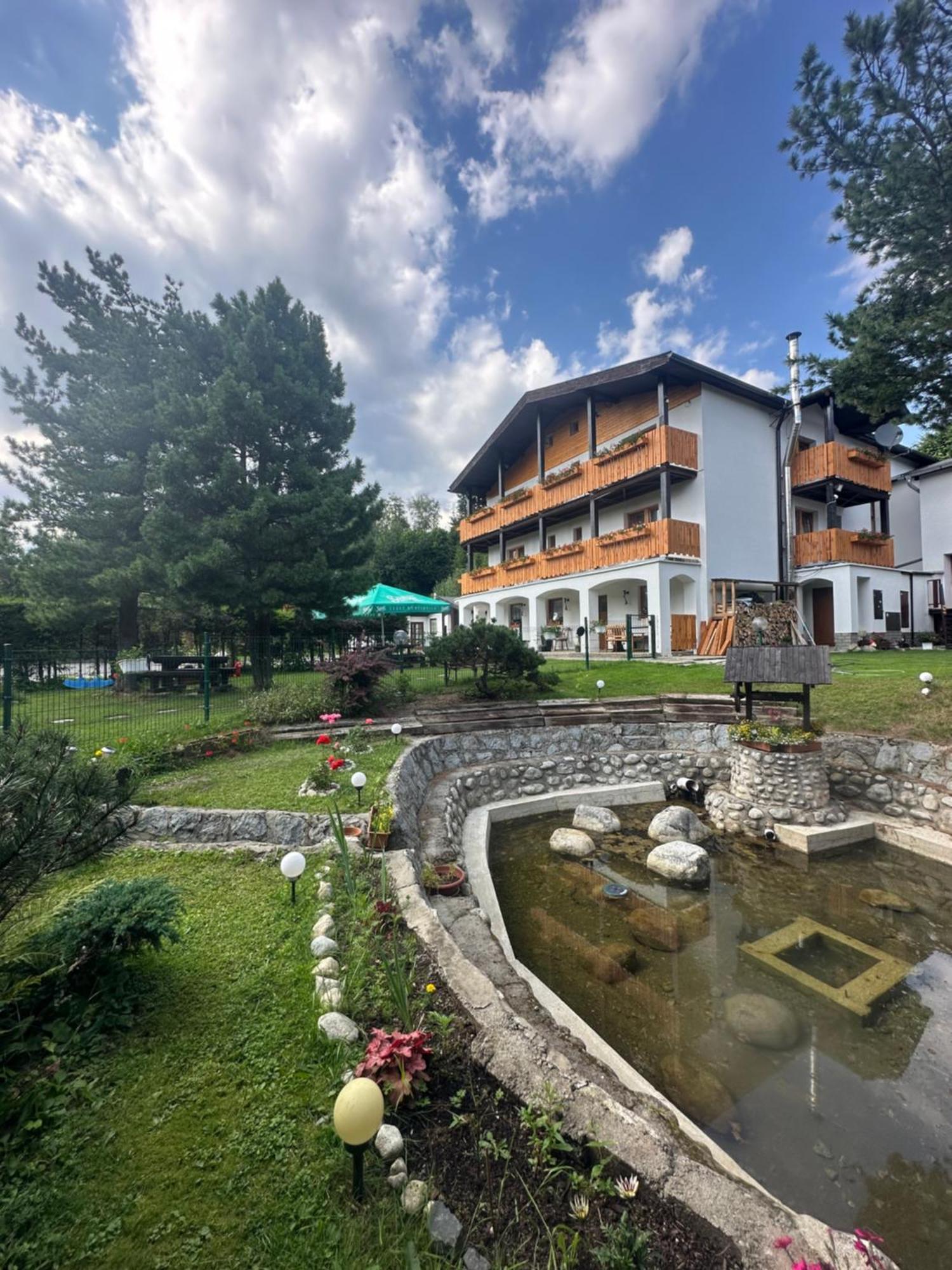 Penzion Pazicky Stara Lesna Bagian luar foto