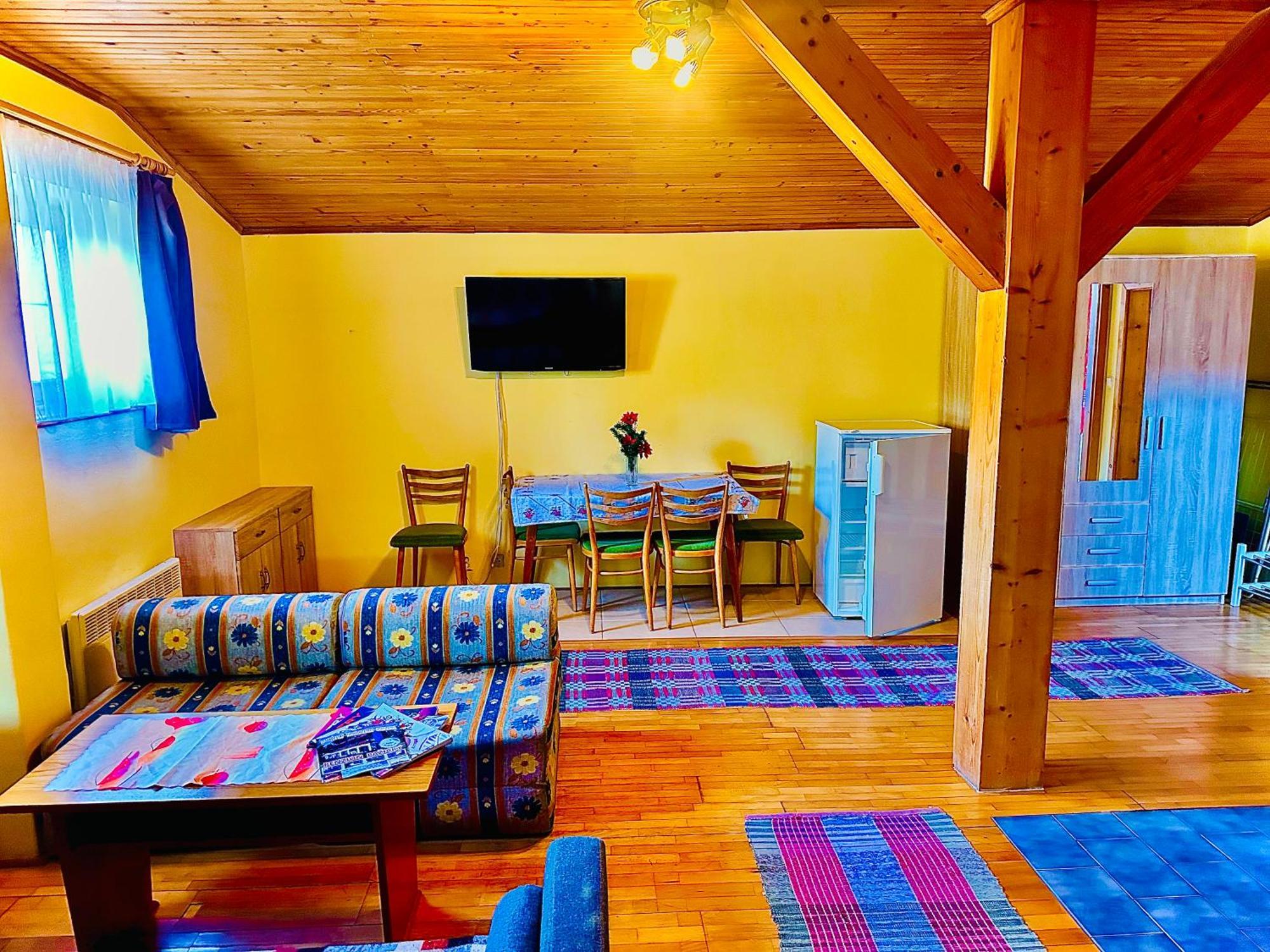 Penzion Pazicky Stara Lesna Bagian luar foto