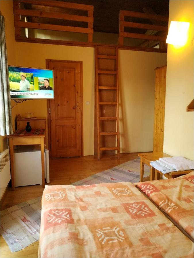 Penzion Pazicky Stara Lesna Bagian luar foto